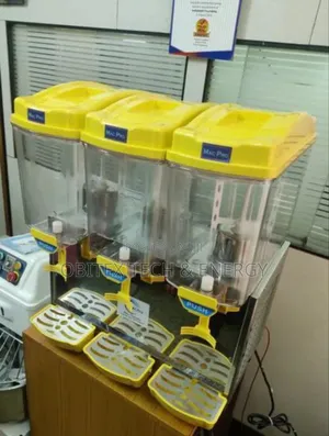 Commercial Three-Tank Juice Dispenser – Ideal for Hotels Restaurants