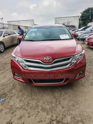 Toyota Venza AWD 2011 Red