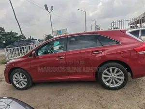 Toyota Venza AWD 2011 Red