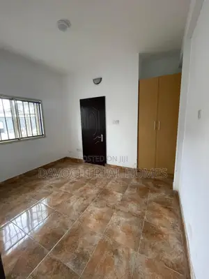 Mini Flat in Osapa London for rent
