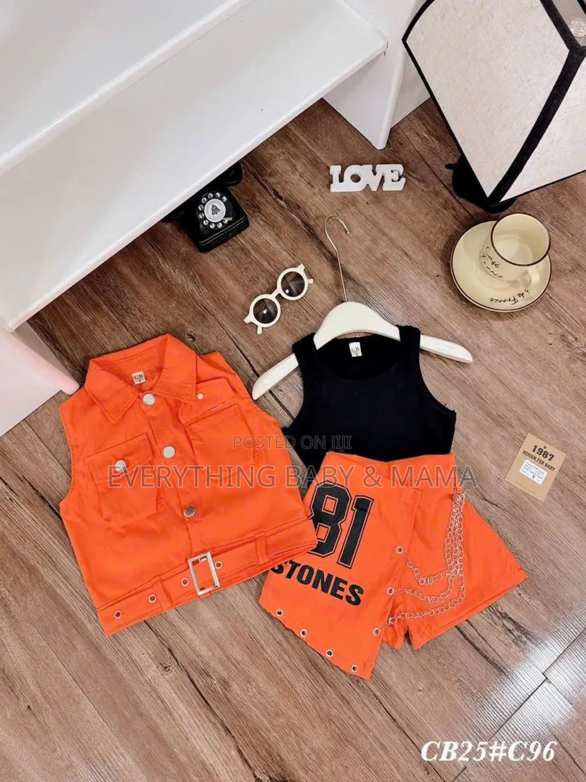 Kiddies Set Wears