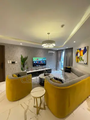 Luxurious 2 Bedroom Apartment With Swimming Pool and Gym