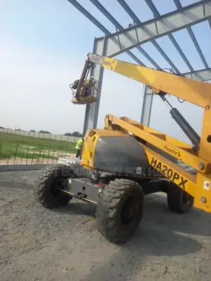 Manlift/Cherry Picker for Hire 16m / 20m