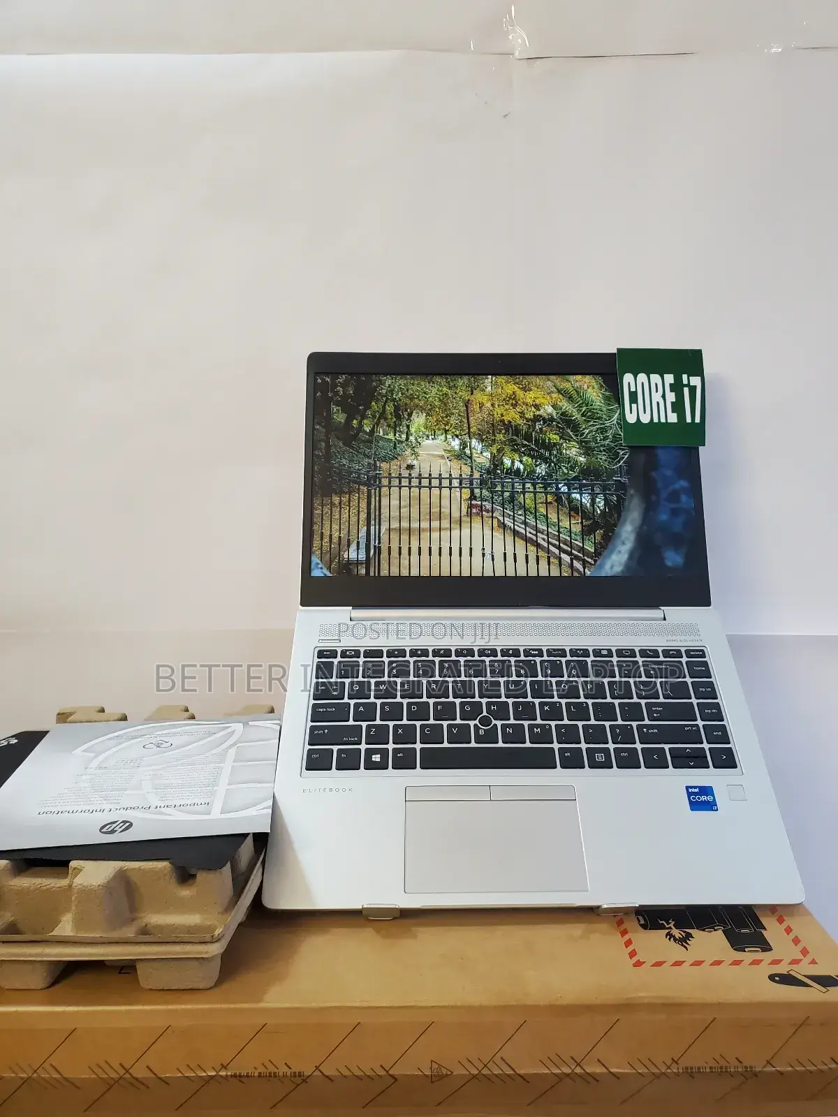 New Laptop HP Compaq 8440p 16GB Intel Core I7 SSD 256GB