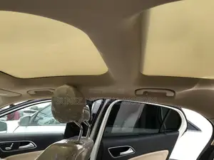 Mercedes-Benz GLA 250 2018 White