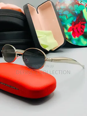 Top Quality Prada Sunglass