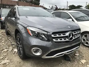 Mercedes-Benz GLA 250 2017 Gray