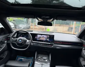 BMW 330i 2024 Black