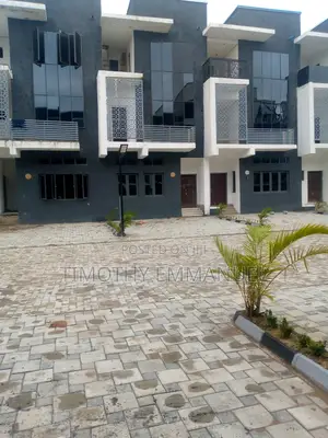 4 Bedrooms Terrace Duplexes for Sale