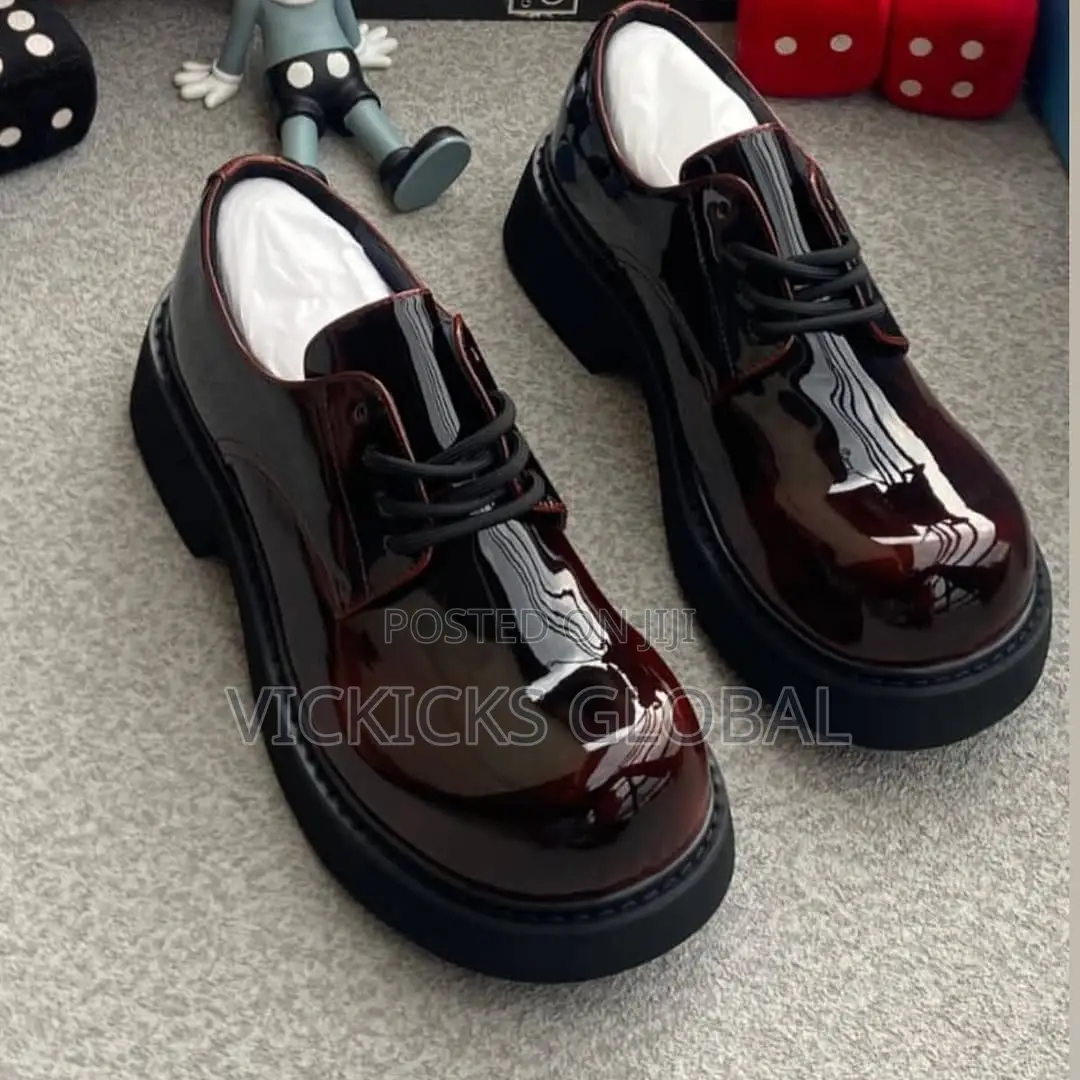 Men’S Glossy Leather High Sole Shoes