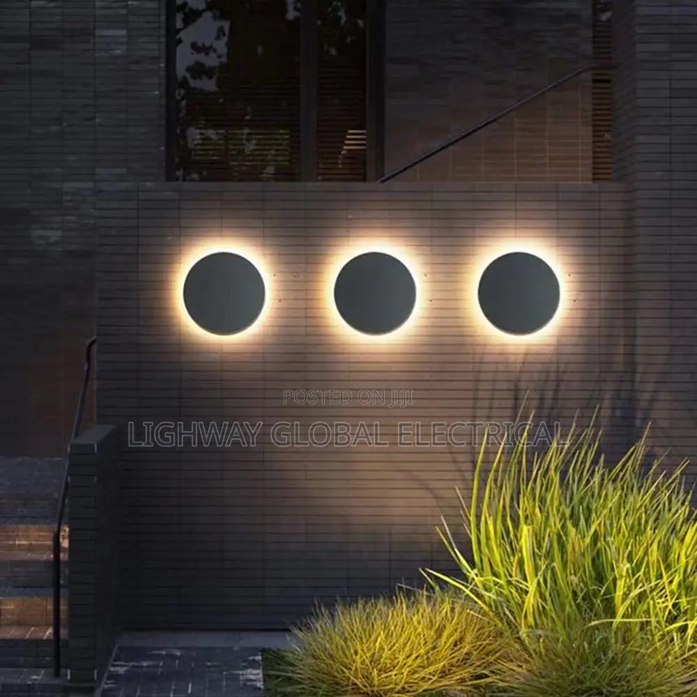 Outdoor Light