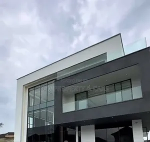 Furnished 5bdrm Duplex in Lekki for sale
