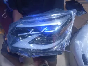 Lexus Gx460 2015/2022 Headlight