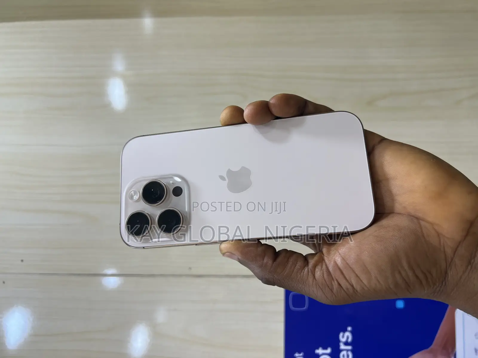 Apple iPhone 16 Pro 128 GB Gold