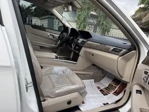 Mercedes-Benz E350 Base 4Matic Sedan AWD (3.5L 6cyl 7A) 2015 White