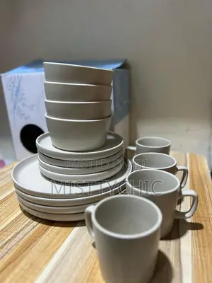 16 Pieces Dinner Set