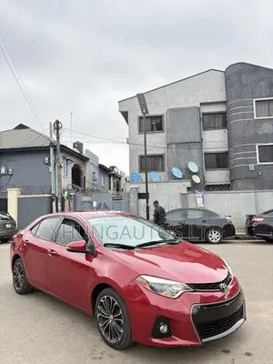 Toyota Corolla S Plus 4dr Sedan (1.8L 4cyl CVT) 2015 Red