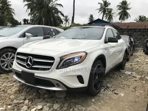 Mercedes-Benz GLA 250 2018 White