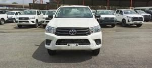 New Toyota Hilux 2024 White