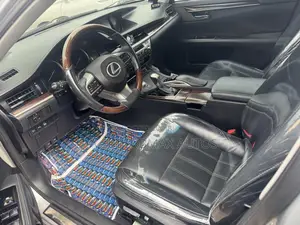 Lexus ES 2016 Silver