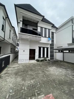 4bdrm Duplex in Orchid Road, Lekki for sale