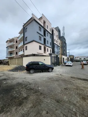 Mini Flat in Lekki Phase 1 for rent