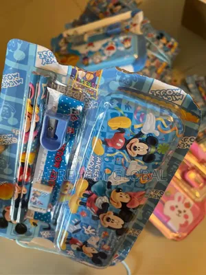 Stationary Set With Case