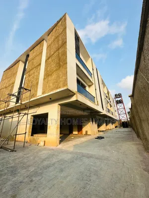 5bdrm Duplex in Ikeja for sale