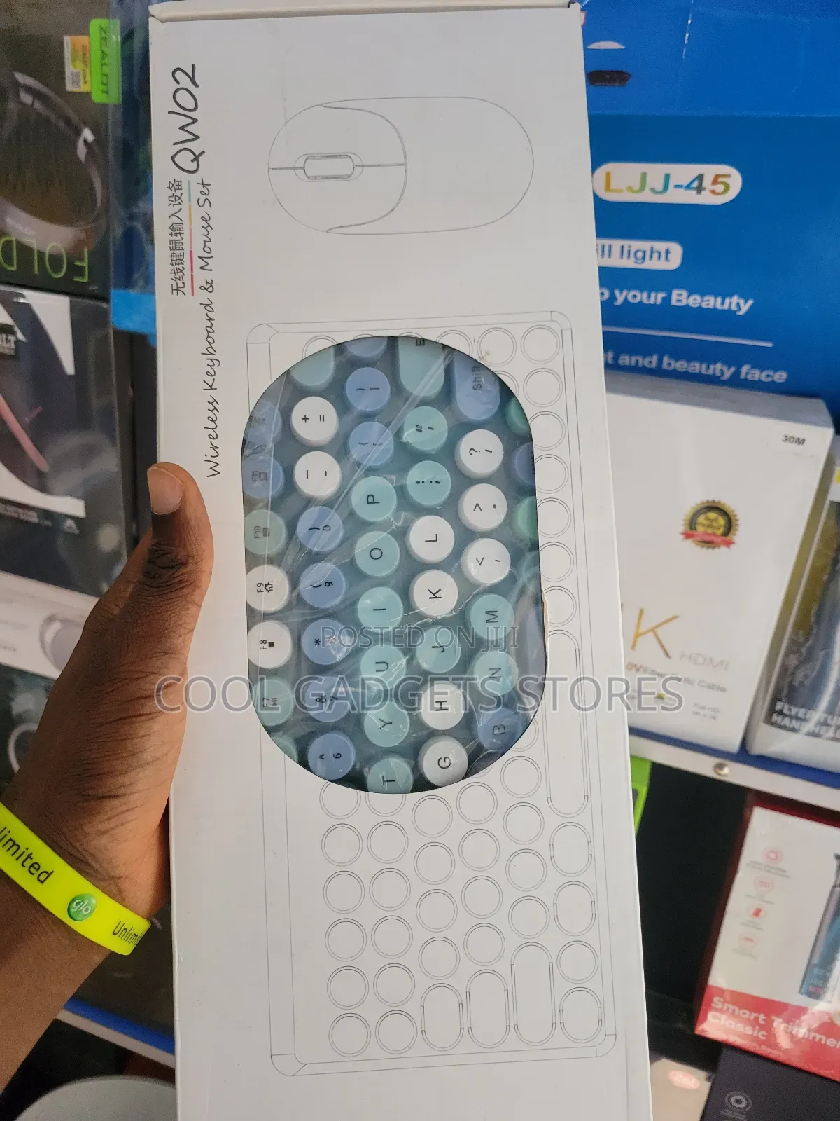 Qw02 Wireless Keyboard and Mouse
