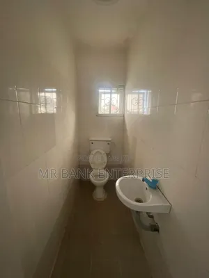 3bdrm Apartment in Ago Palace for rent