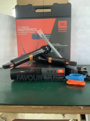 JBL Wireless Masterpiece Microphone Urx 9900 System.