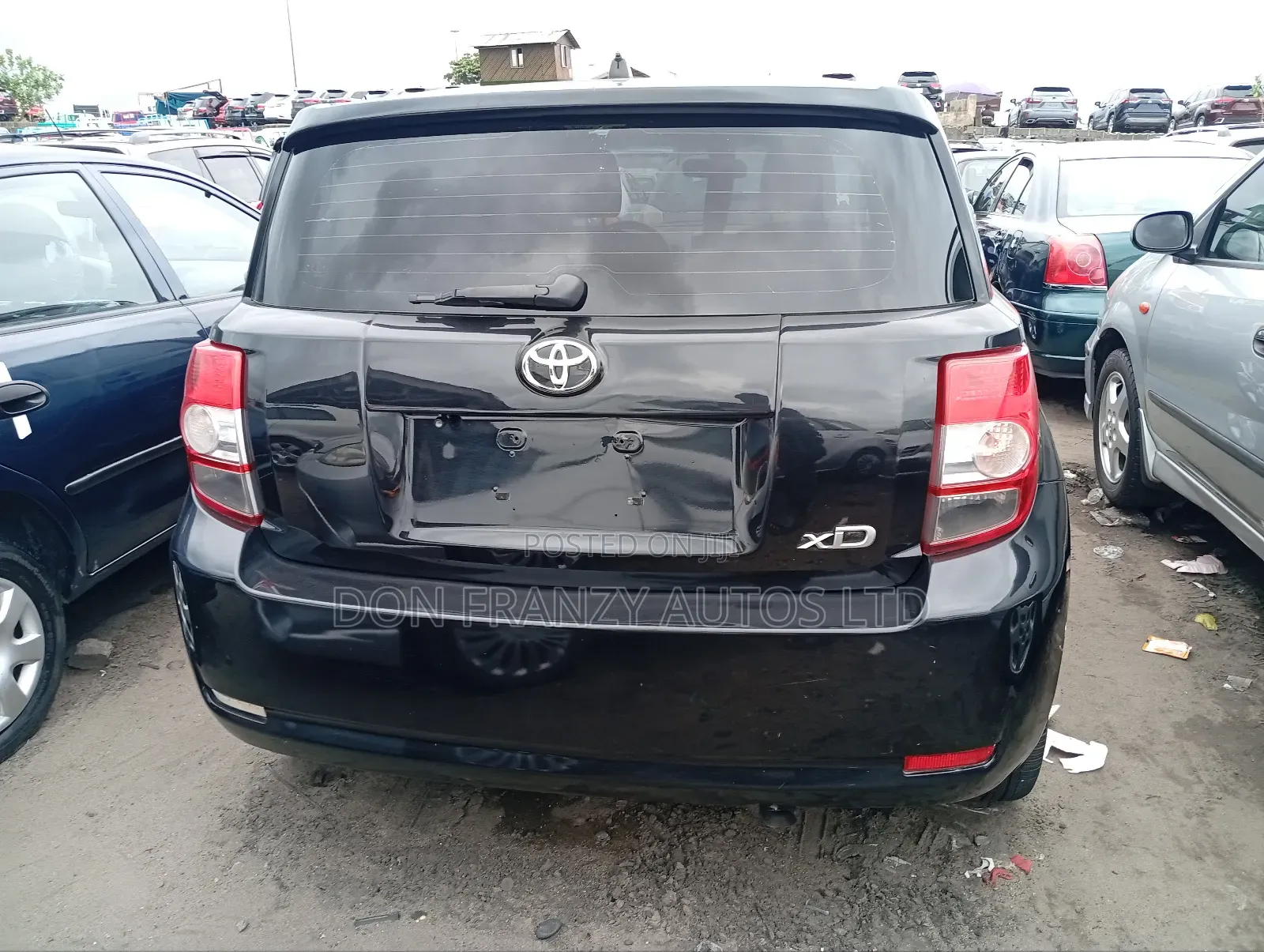 Scion xD Base 2010 Black
