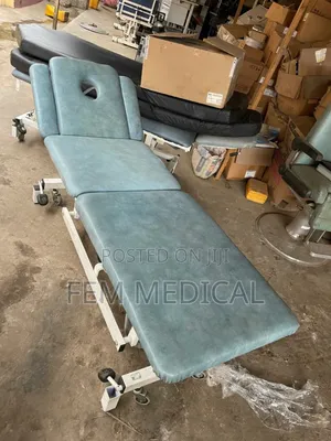 Electric Examination Couch
