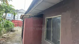 2bdrm Block of Flats in Port-Harcourt for rent