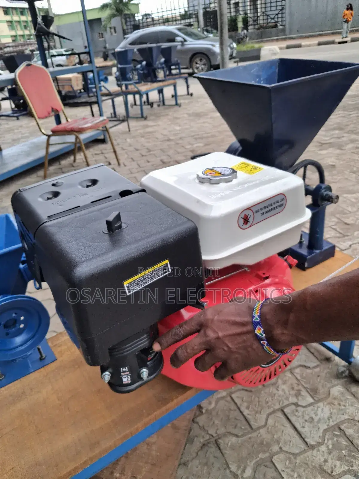 Henry West Grinding Machine 17.0hp