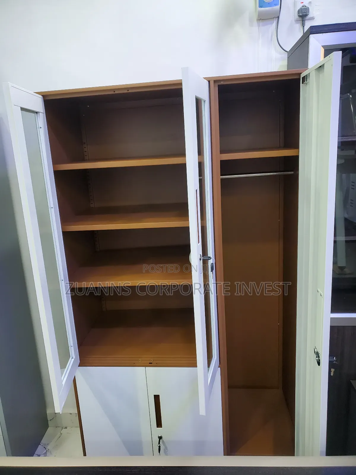 2doors Cabinet