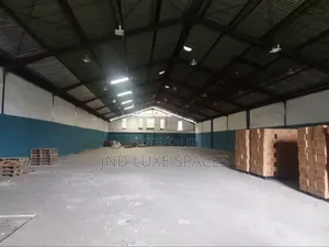 1000 SQM of Warehouse for Lease