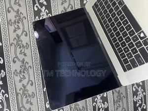 Macbook Pro 15inch 2017 Screen
