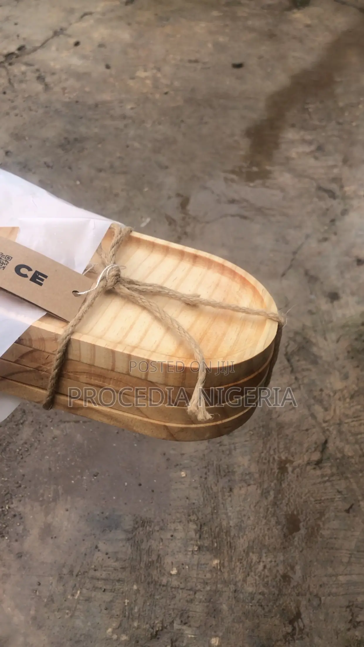 Multipurpose Wooden Plate/Tray - Eco-Friendly