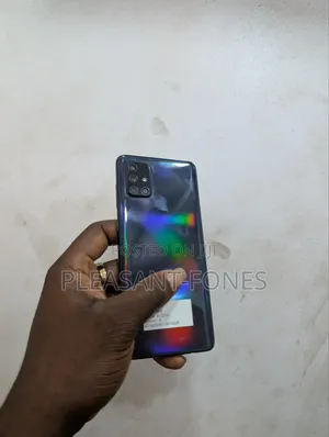 Samsung Galaxy A71 128 GB Blue