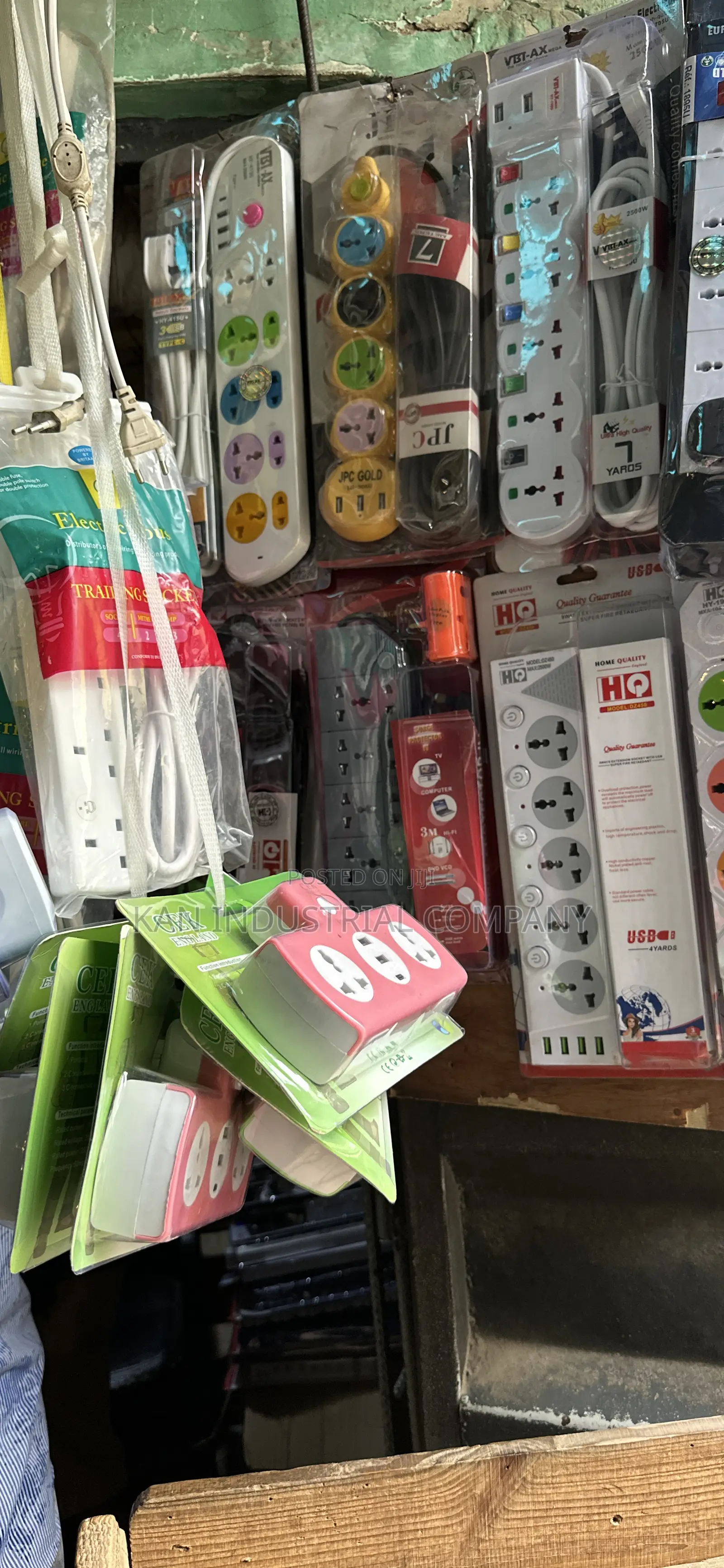 All Kinds Of Sockets