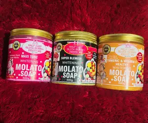 Half Cast Gluta Berry Molato Soap