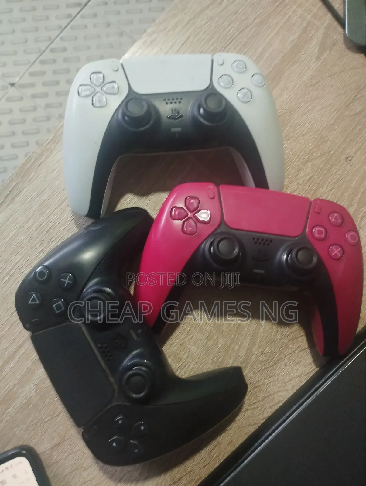 Ps5 Dualsense Controllers Used