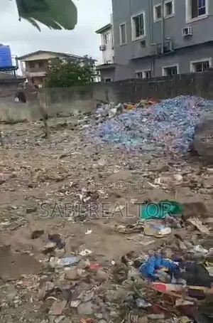 Dry Full Plot of Land Require No Piling at Jibowu Yaba for Sale.