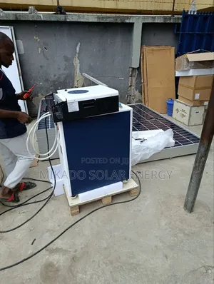 15kwh 51.2v Colasolar Lithium Iron Battery With 5years Warranty