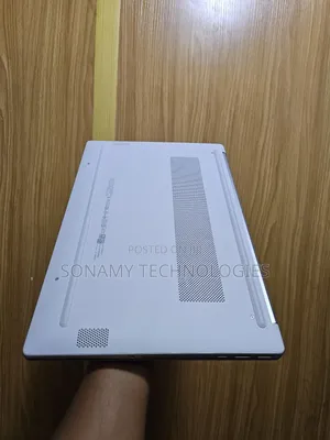 New Laptop HP 15-Da2933nia 8GB Intel Core I5 SSD 512GB