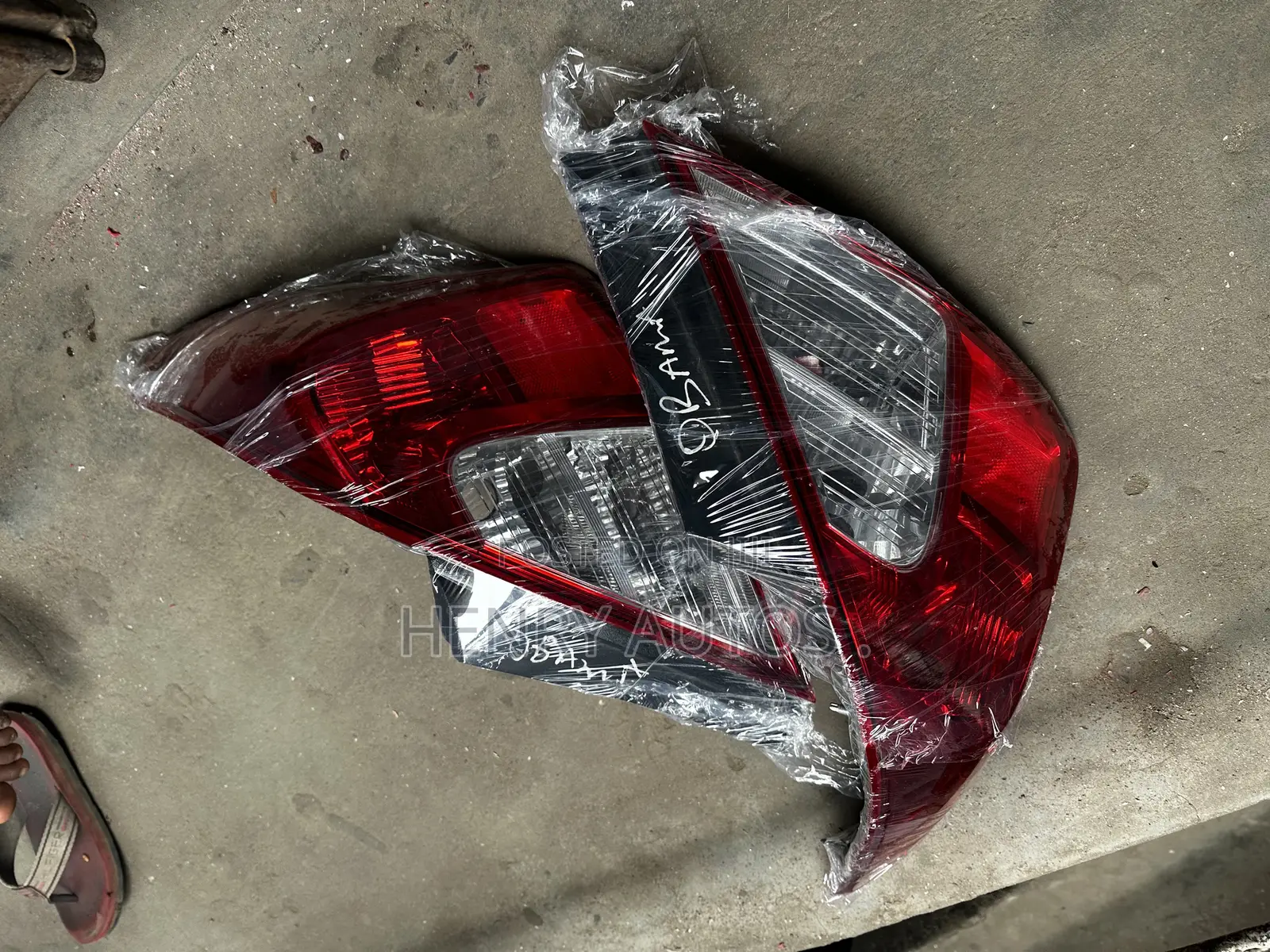 Set Taillights Almera 2010-2015