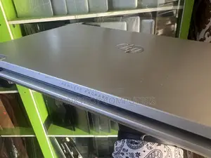 Laptop HP Envy 15t 16GB Intel Core i5 SSD 256GB
