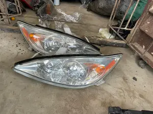 Set Headlamp 2.4 Camry