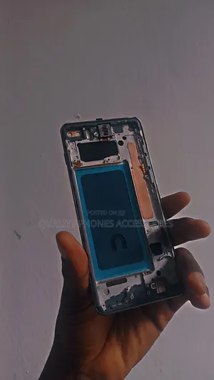 S10+ Screen Currently Available
